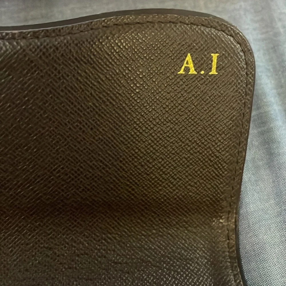 Louis Vuitton wallet/sling - Picture 6 of 11